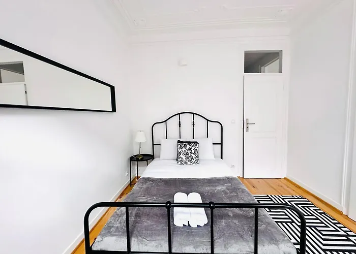 The Cordeiro House - No 76 - 2e - &